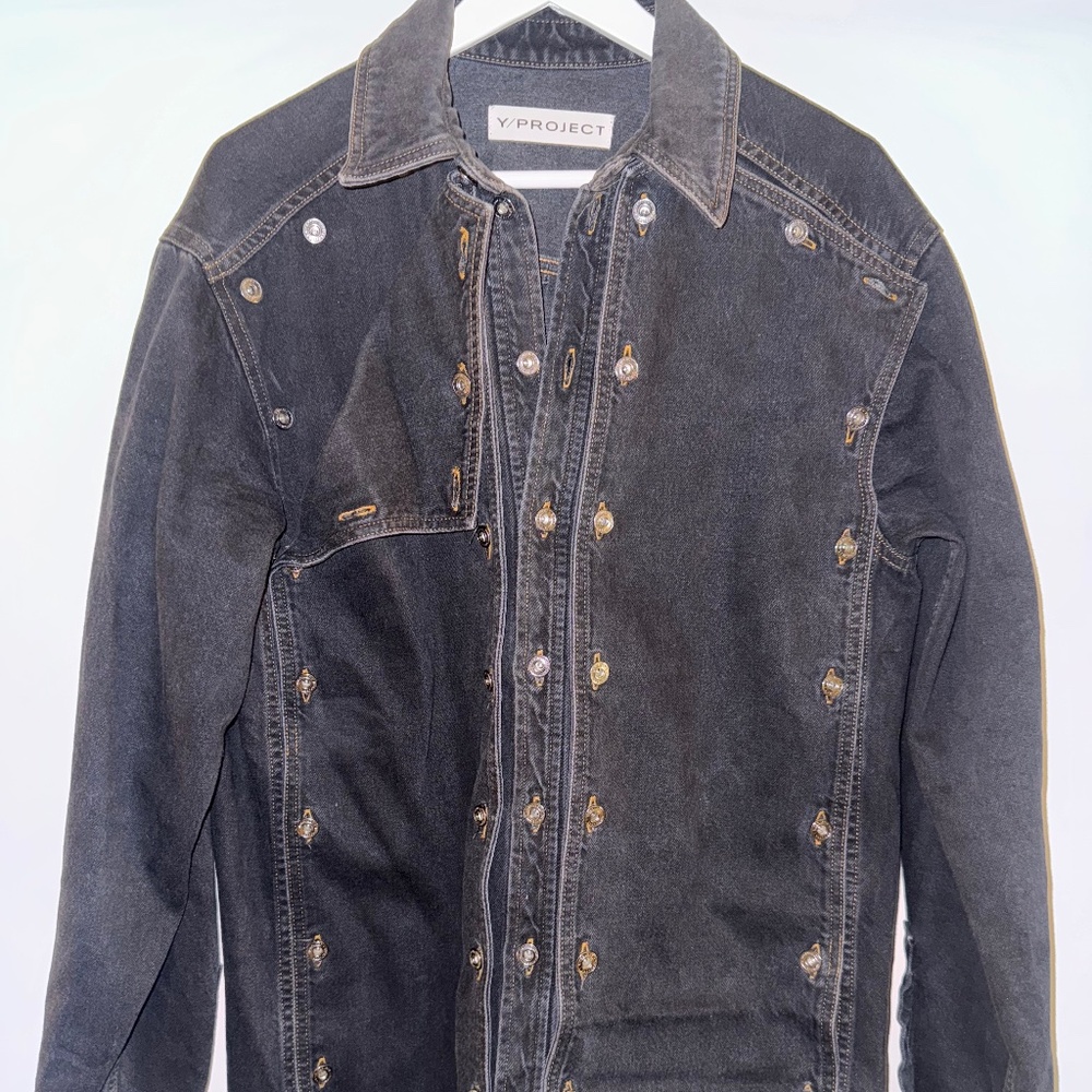 Y/PROJECT CLASSIC BUTTON PANEL DENIM SHIRT